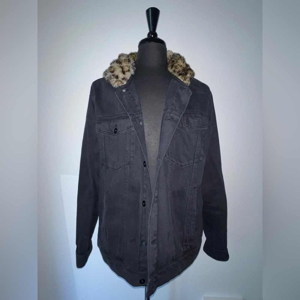 Faux hooded fur denim jacket
